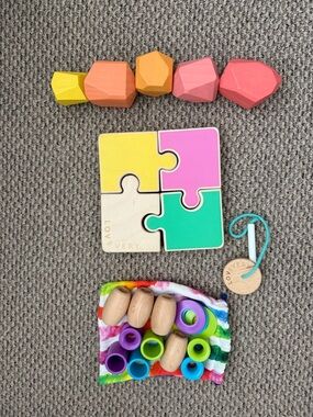 LOVEVERY BUNDLE - Stacking blocks, puzzle, threadable beads